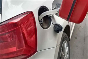 红塔24小时救援车收费标准