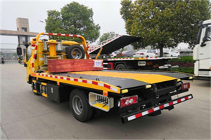 红塔道路救援拖车报价